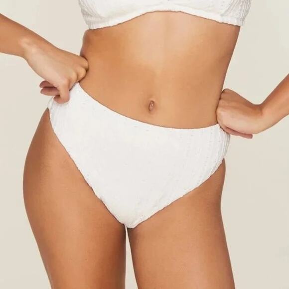 Andie Swim 90s High Waisted Bikini Bottom Off White Eyelet Size‎ Large - Picture 1 of 5